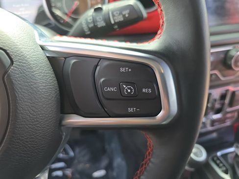 Used 2020 Jeep Wrangler Unlimited Rubicon AWD/4WD image 17