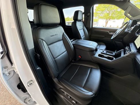 Certified 2025 GMC Sierra 2500 Denali w/ Max Trailering Package AWD/4WD image 28