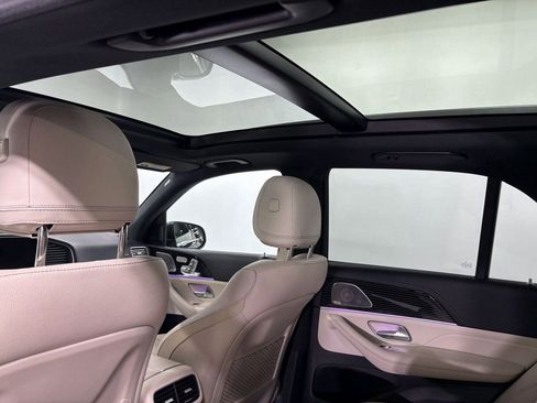 Used 2024 Mercedes-Benz GLE 450e 4MATIC image 24