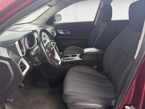 Used 2017 Chevrolet Equinox LT w/ Convenience Package AWD/4WD image 9