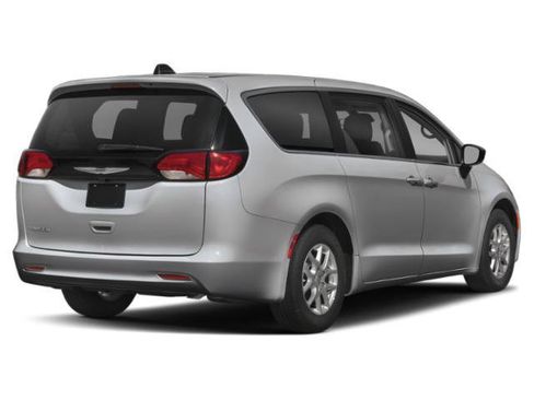 Used 2023 Chrysler Voyager LX FWD image 2