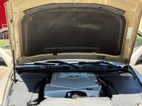 Used 2005 Cadillac STS w/ Preferred Equipment Group RWD image 36