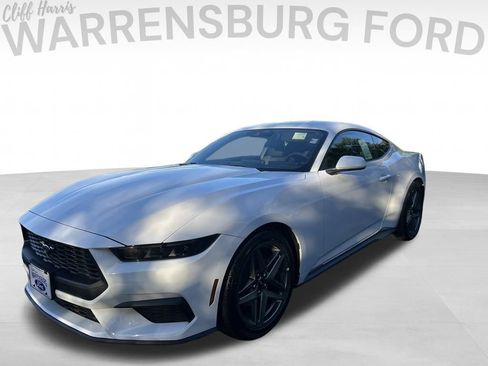 New 2025 Ford Mustang Coupe image 3