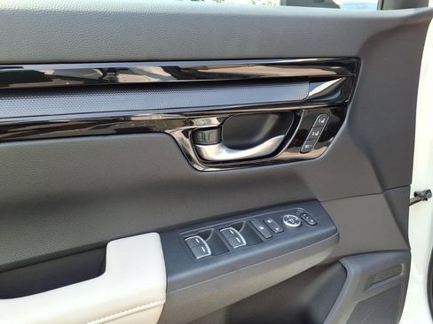 Used 2023 Honda CR-V EX-L image 18