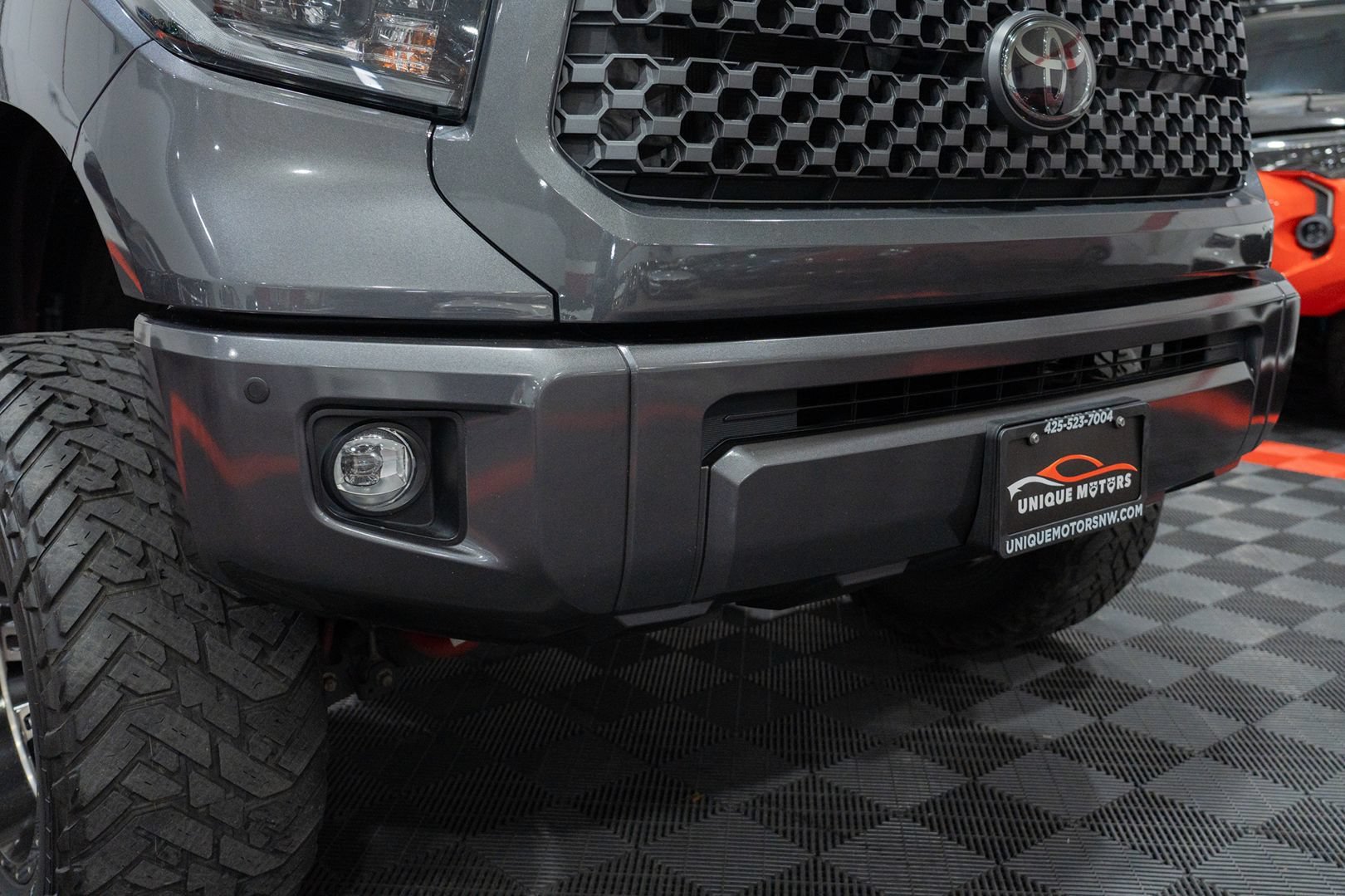Used 2019 Toyota Tundra SR5 AWD/4WD image 14