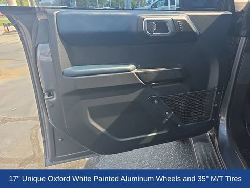 Used 2023 Ford Bronco Heritage Edition AWD/4WD image 8