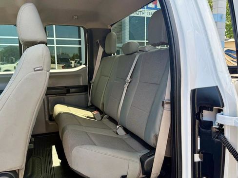 Used 2019 Ford F250 XL w/ Power Equipment Group AWD/4WD image 16