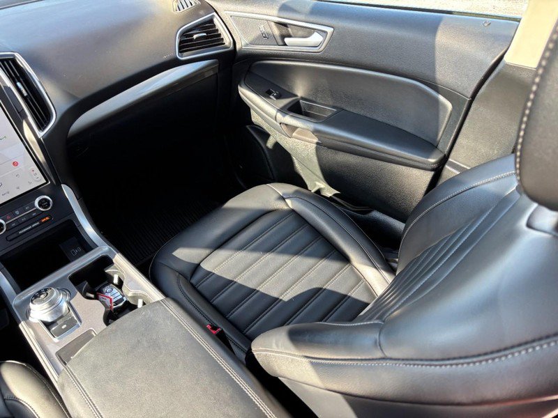 Used 2024 Ford Edge SEL w/ Convenience Package AWD/4WD image 16