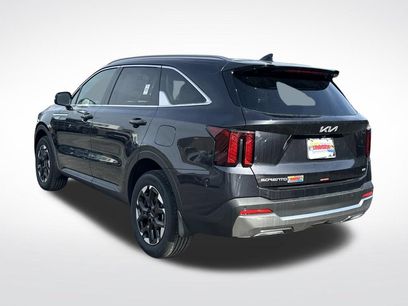 New 2026 Kia Sorento S