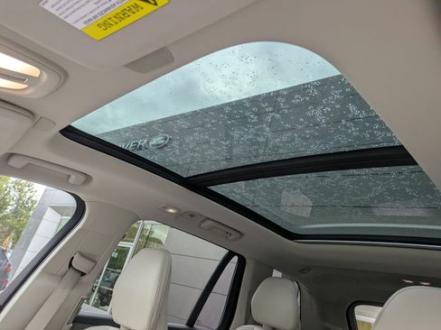 Used 2023 Volvo XC90 T8 Plus w/ Protection Package Premier image 25