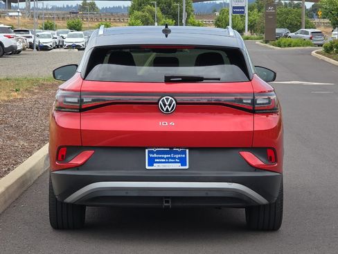 Used 2022 Volkswagen ID.4 Pro S w/ Gradient Package AWD/4WD image 4