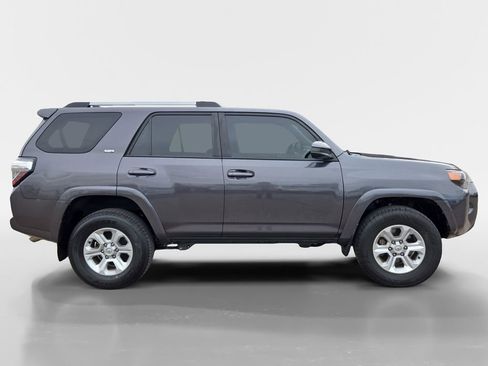 Used 2023 Toyota 4Runner SR5 image 6