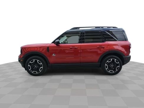 Used 2022 Ford Bronco Sport Outer Banks w/ Tech Package AWD/4WD image 5