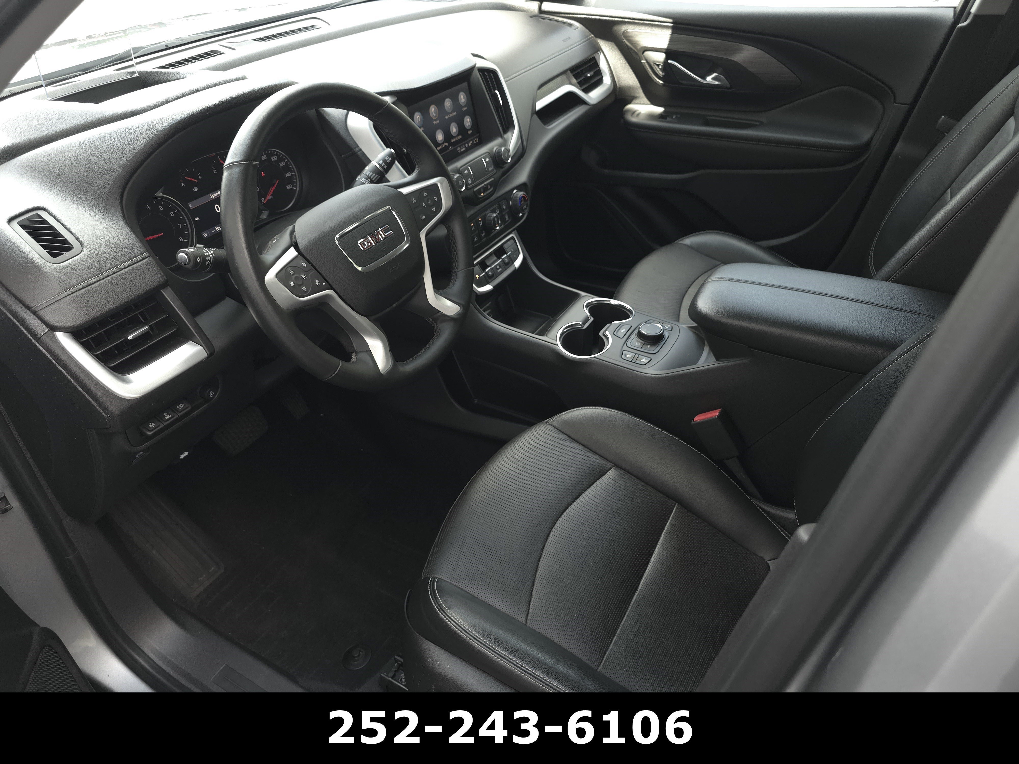 Used 2023 GMC Terrain SLT w/ Tech Package AWD/4WD image 9