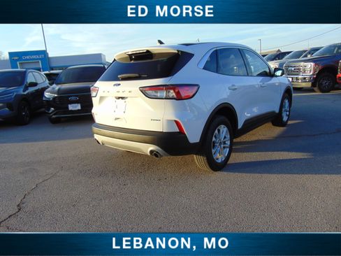 Certified 2021 Ford Escape SE image 6