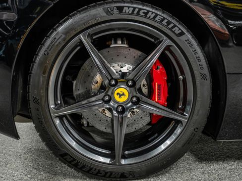 Used 2012 Ferrari 458 Italia Coupe image 33