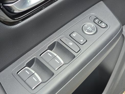 Used 2022 Honda Pilot Sport image 27