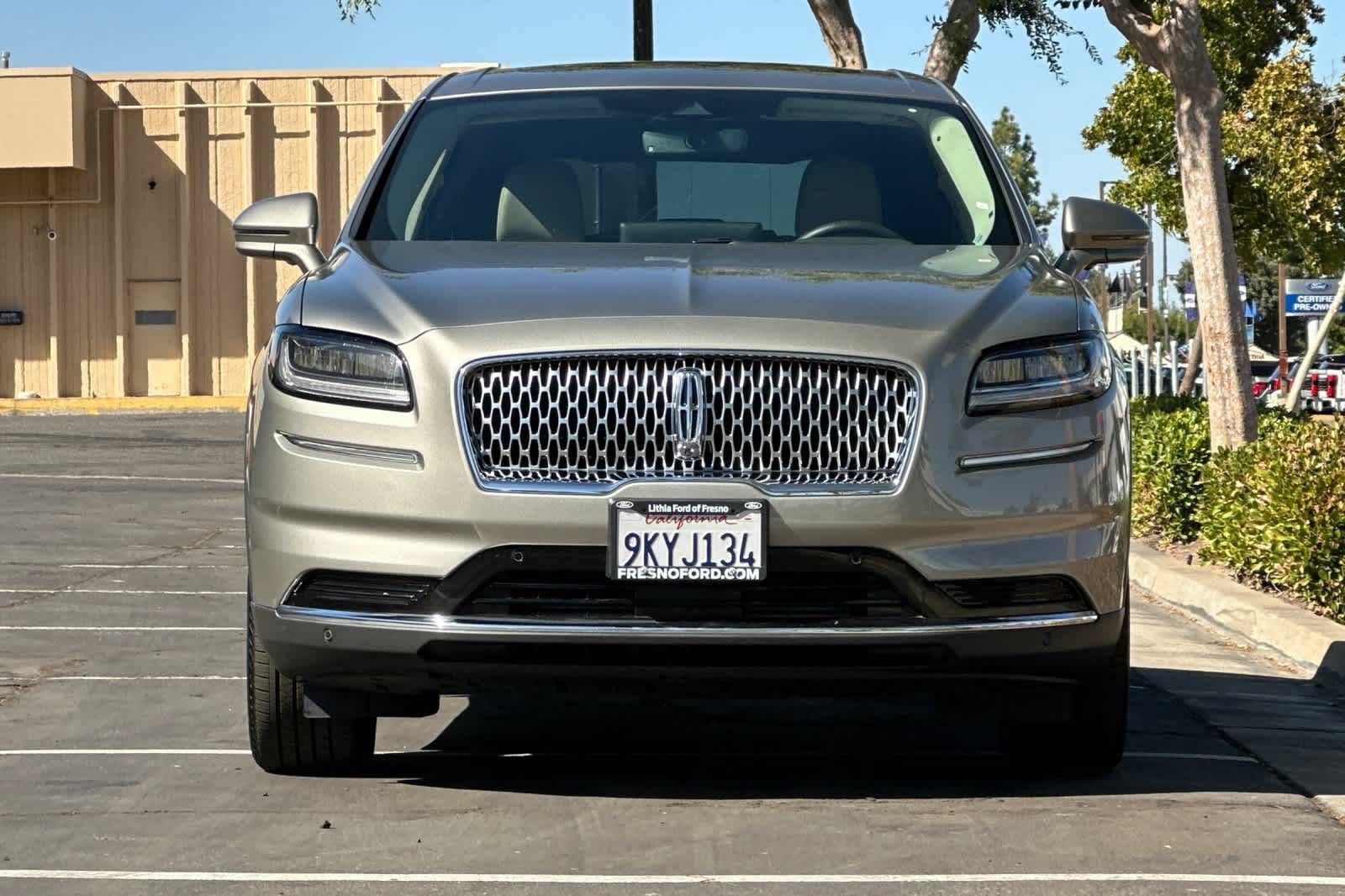 Used 2023 Lincoln Nautilus Reserve w/ Equipment Group 201A AWD/4WD image 11