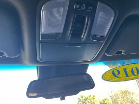 Used 2019 Hyundai Veloster 2.0 Premium image 29