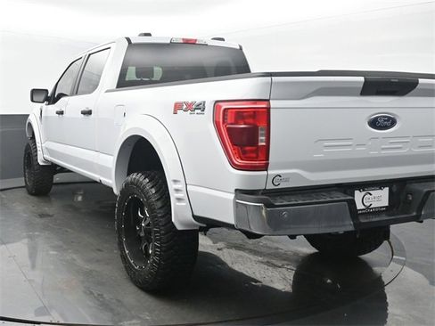 Used 2023 Ford F150 XLT w/ FX4 Off-Road Package image 4