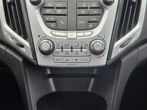 Used 2014 GMC Terrain SLE image 11