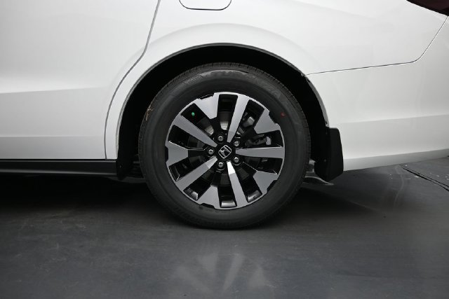 New 2027 Honda Odyssey EX-L image 16