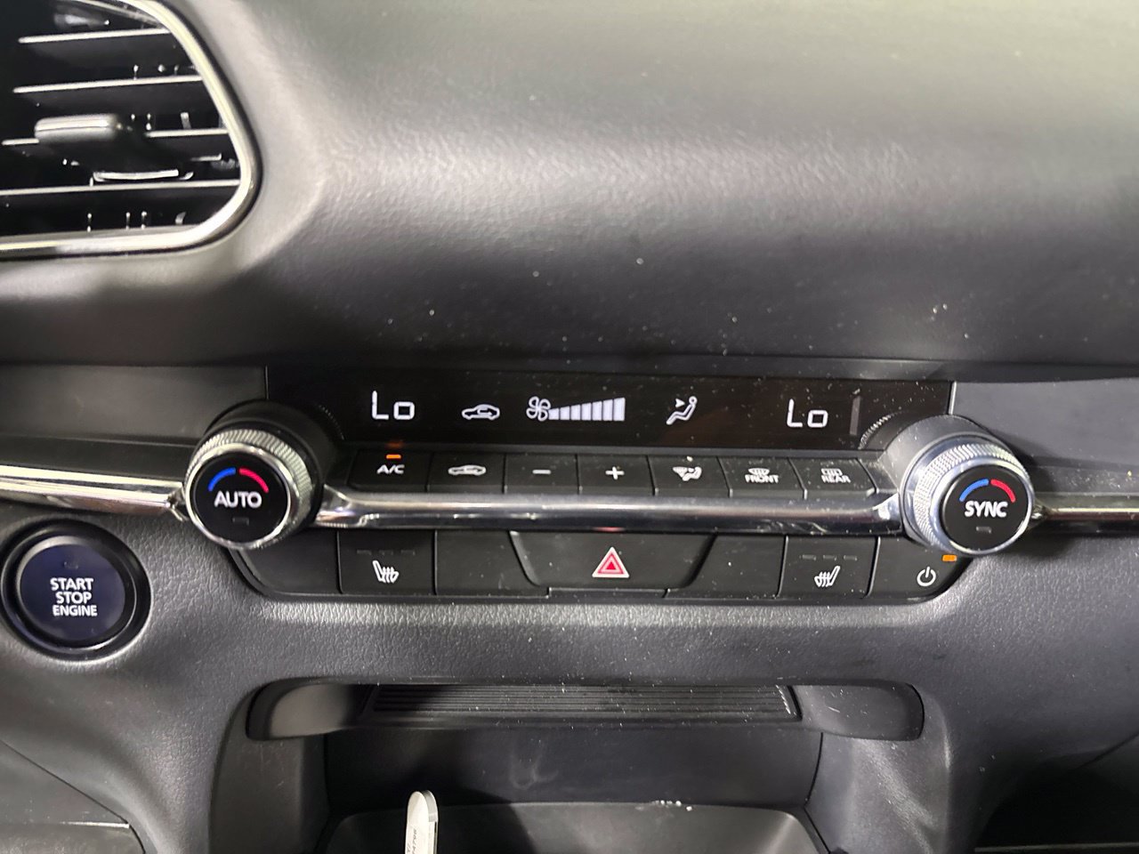 Used 2025 MAZDA CX-30 AWD 2.5 S w/ Preferred Package image 21