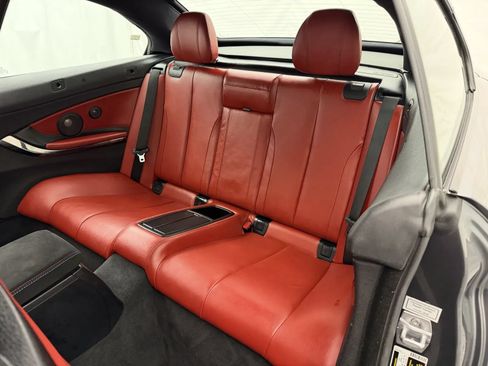 Used 2015 BMW M4 Convertible RWD image 45