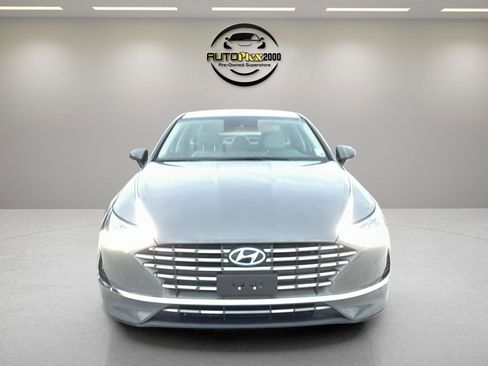 Used 2021 Hyundai Sonata SEL image 2