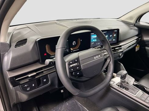 New 2026 Kia Sportage EX image 9