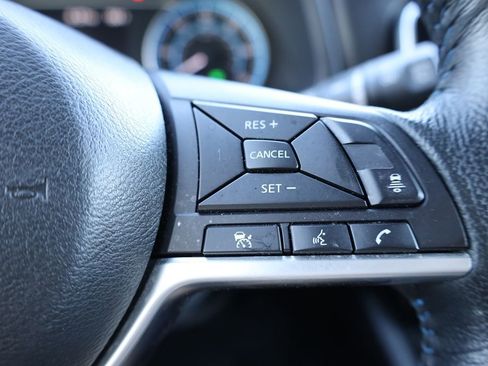 Used 2019 Nissan Leaf SV w/ Protection Package image 21