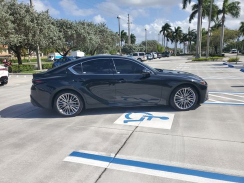 Used 2025 Lexus IS 300 w/ Premium Package image 12