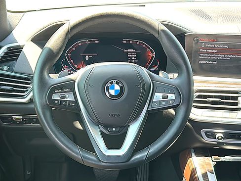 Used 2023 BMW X5 xDrive40i w/ Luxury Seating Package AWD/4WD image 23