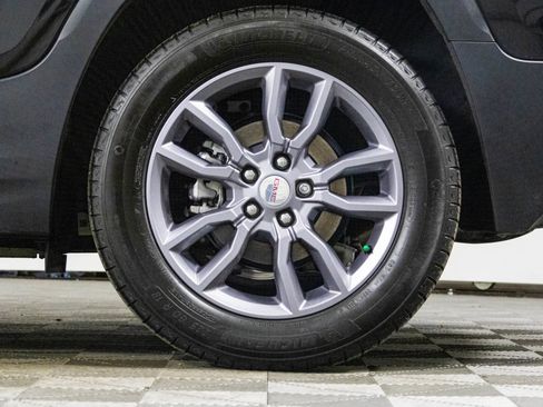 Certified 2023 GMC Terrain SLT image 43