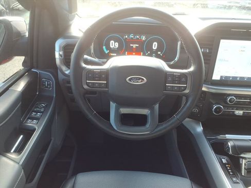 Used 2022 Ford F150 Lariat w/ Max Trailer Tow Package image 5