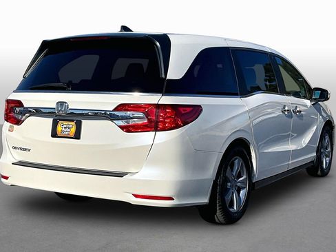Used 2018 Honda Odyssey EX-L image 2