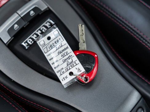 Used 2012 Ferrari 458 Italia Coupe RWD image 55