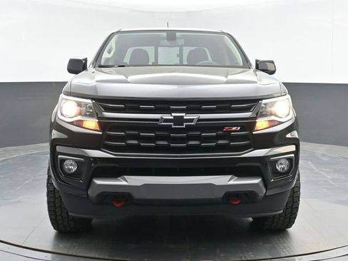 Used 2022 Chevrolet Colorado Z71 w/ Trail Boss Package AWD/4WD image 3