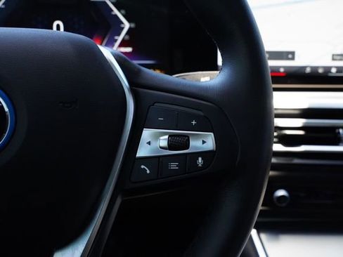 Used 2024 BMW i4 eDrive35 w/ Premium Package RWD image 29