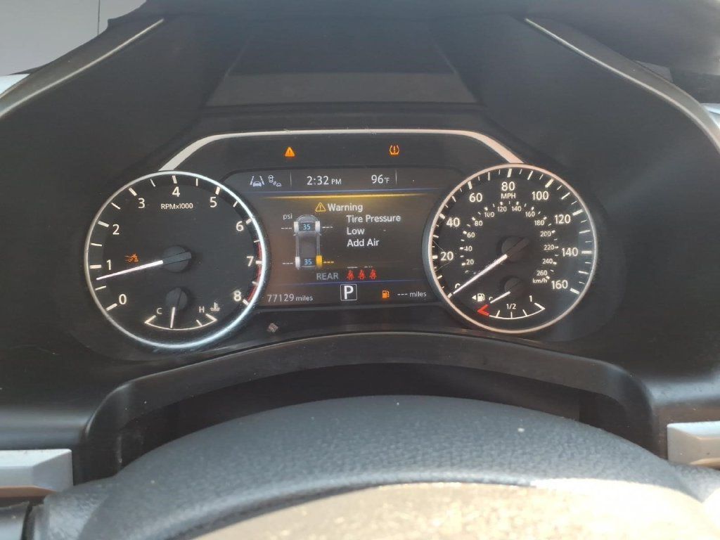 Used 2023 Nissan Murano SV w/ SV Midnight Edition Package FWD image 17