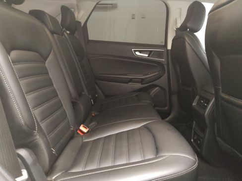 Used 2021 Ford Edge SEL w/ Convenience Package FWD image 19