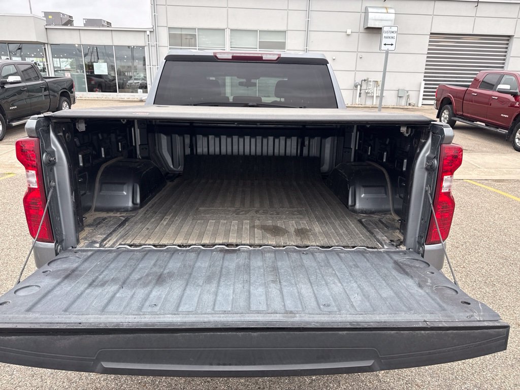 Used 2019 Chevrolet Silverado 1500 LT w/ All-Star Edition AWD/4WD image 12