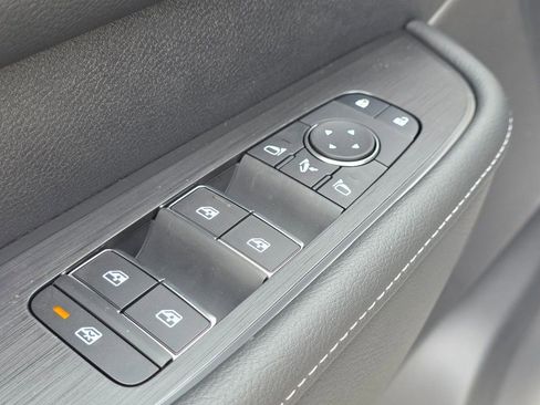 New 2026 Nissan Armada SL w/ Captain's Chari Seat Package AWD/4WD image 23
