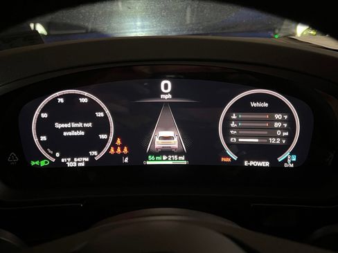 Used 2025 Porsche Cayenne E-Hybrid AWD/4WD image 39