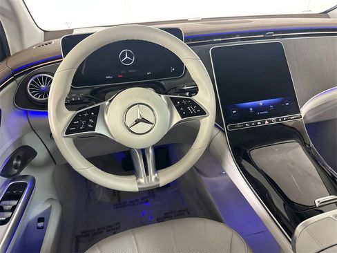 Certified 2023 Mercedes-Benz EQE 350+ SUV image 25