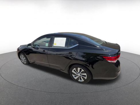Used 2025 Nissan Sentra S FWD image 10
