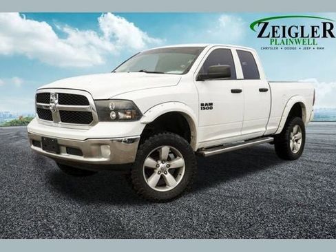 Used 2018 RAM 1500 Express w/ Express Value Package AWD/4WD image 1
