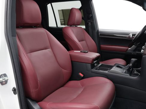 Used 2022 Lexus GX 460 Premium w/ Accessory Package AWD/4WD image 58