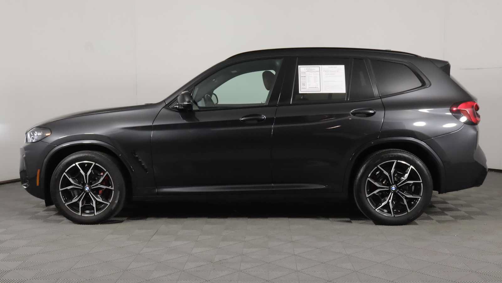 Used 2024 BMW X3 M40i w/ Shadowloine Package AWD/4WD image 8