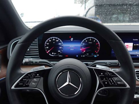 Used 2026 Mercedes-Benz GLE 350 4MATIC image 10